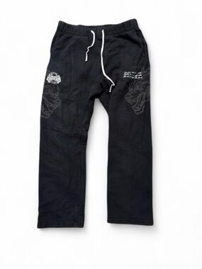 Darc Sport Black Sweatpants with Subtle Tiger Graphics